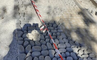 Πεζοδρόμια – Κάλυψη Αυλής με Πέτρα και Πλάκες